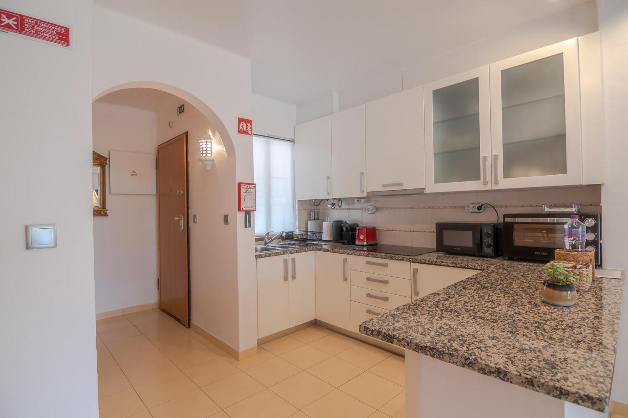 Seacoast Retreat With Pool And Beach Access By Drago Rentals Albufeira Kültér fotó