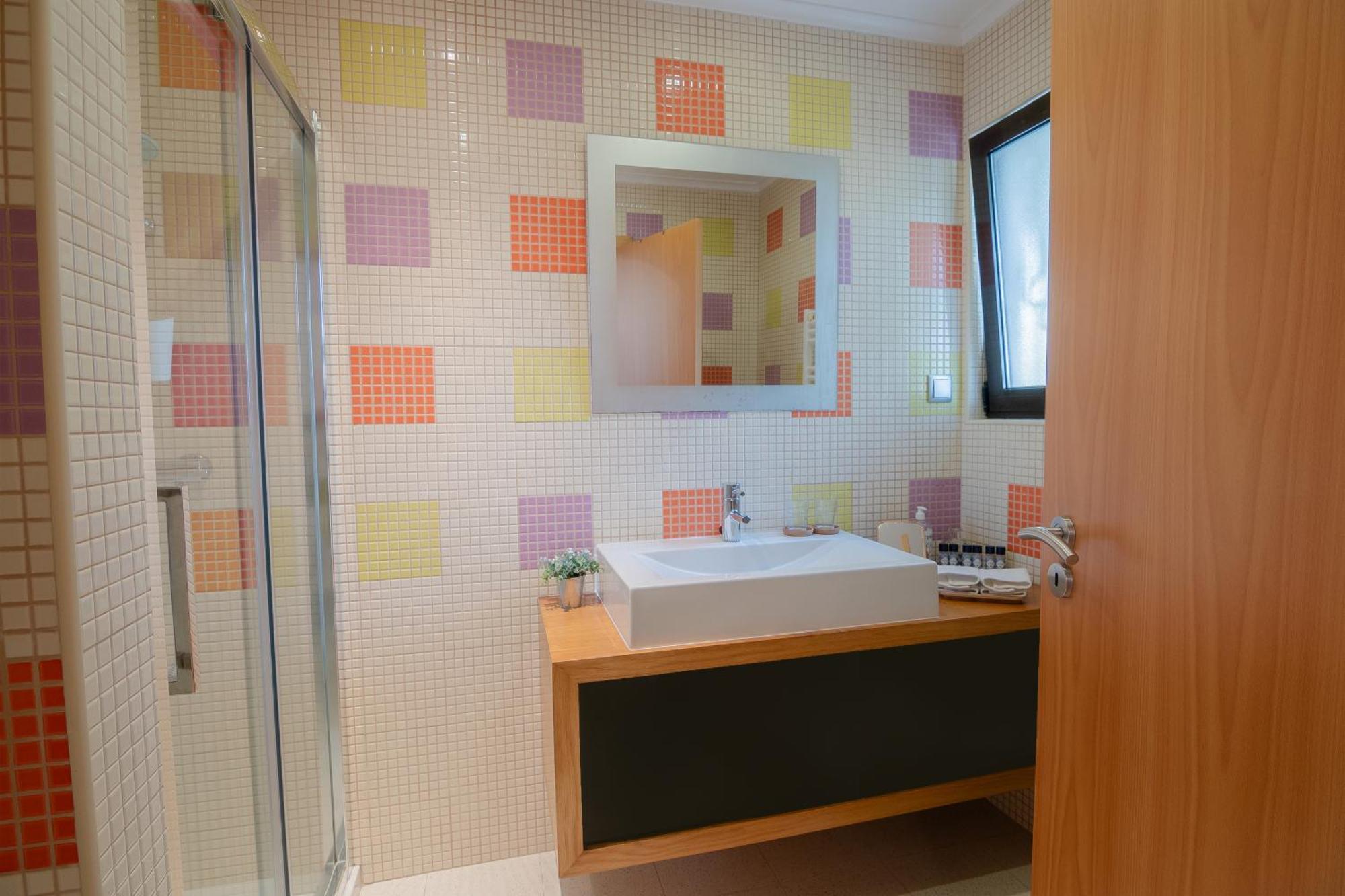 Seacoast Retreat With Pool And Beach Access By Drago Rentals Albufeira Kültér fotó