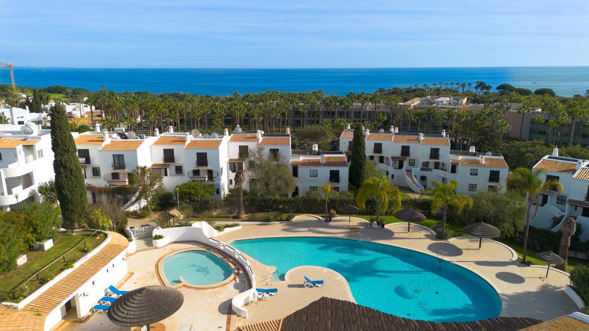 Seacoast Retreat With Pool And Beach Access By Drago Rentals Albufeira Kültér fotó